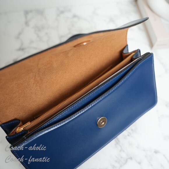 NWT Coach CBI98 Klare Envelope Crossbody Bag Shiny Refined Calf Leather Deep Blu - Picture 16 of 16